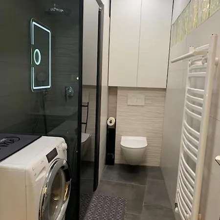 아파트 Art Center Lj 류블랴나